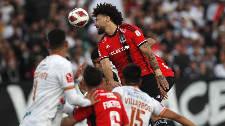 El cabezazo de Maxi Falcón le da vida a Colo Colo en la Copa Chile