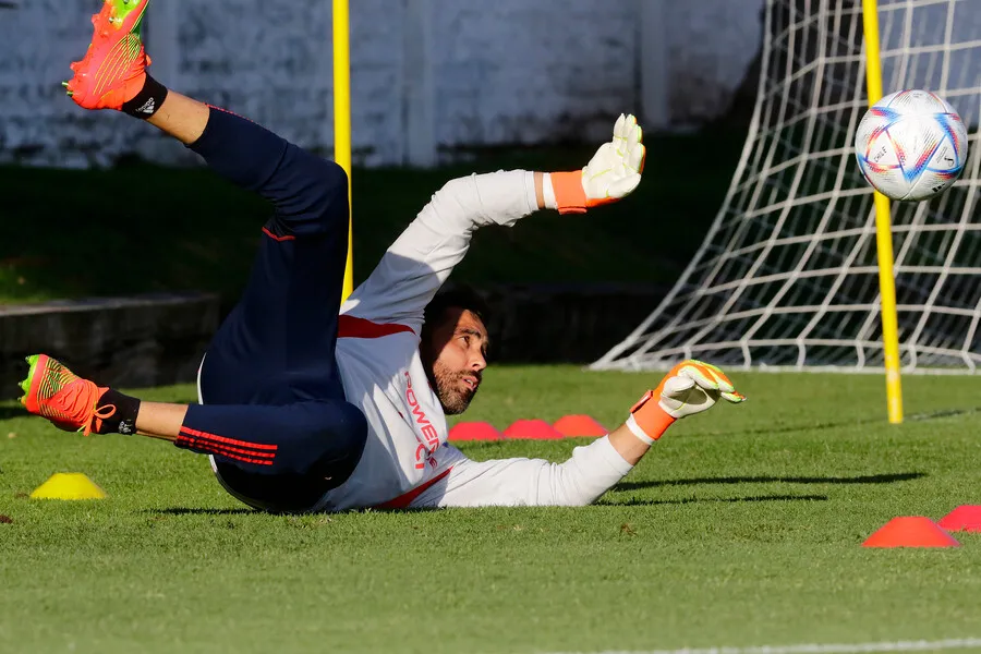 Bravo esta vez no fue llamado a La Roja. | Foto: Photosport