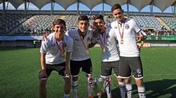 Felipe Loyola -izq- salió de Colo Colo, fue a Vial, estuvo 6 meses relegado en Huachipato y dio el salto a la Roja
