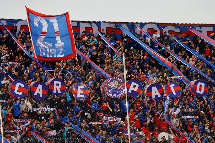 La U logró un trabajado triunfo con su público. | Foto: Photosport
