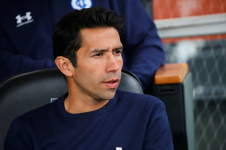 Marcelo Vega mostró sus críticas con Nicolás Núñez por sus declaraciones. Además se mostró muy disconforme con el planteo de Universidad Católica  (Foto: Photosport)