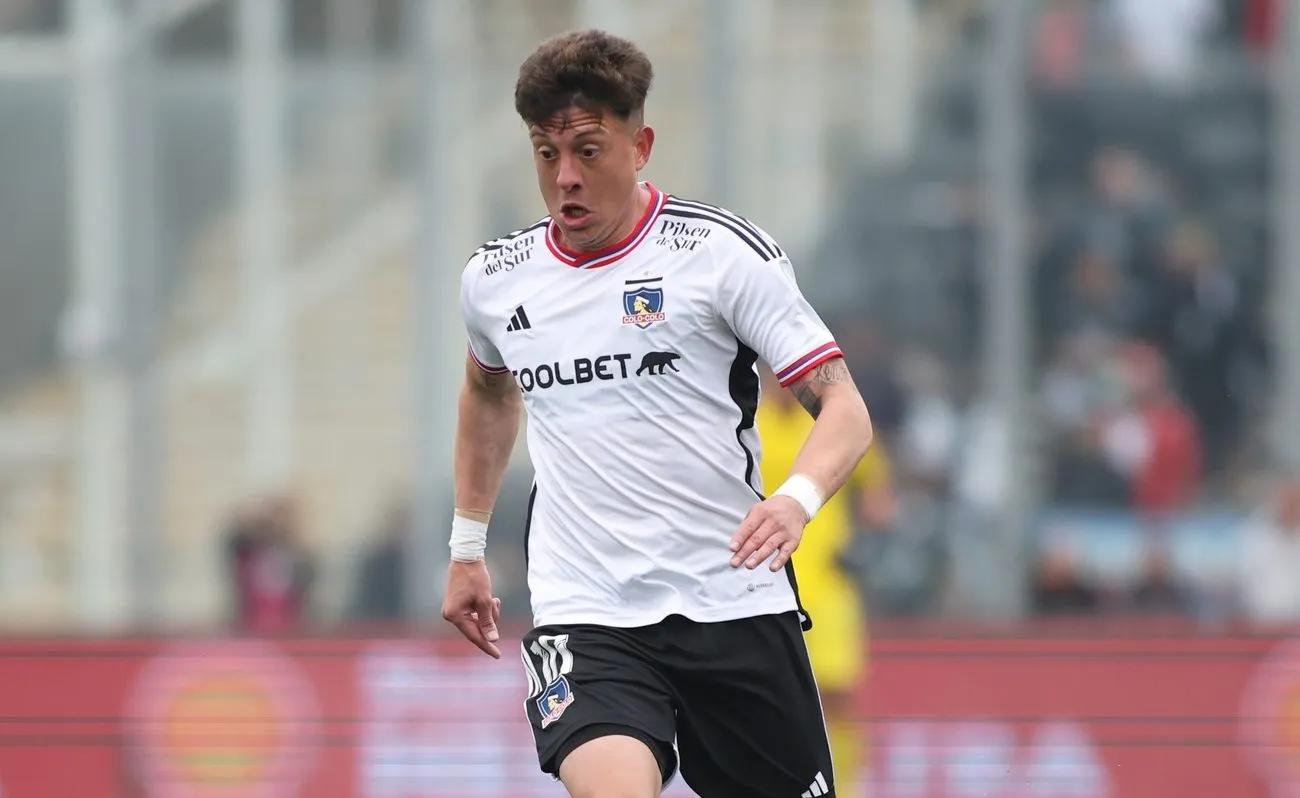 Pablo Parra jugó todo el partido en el triunfo de Colo Colo por 2-1 ante la Universidad Católica en el estadio Monumental (Foto: Colo Colo)