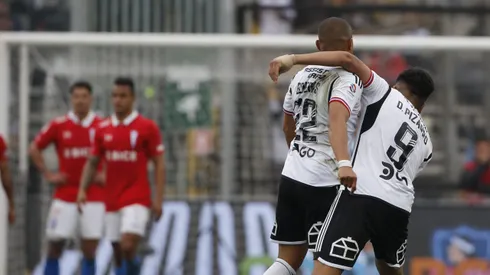 Hasta la cuenta oficial de Colo Colo troleó a la UC en Redes Sociales.