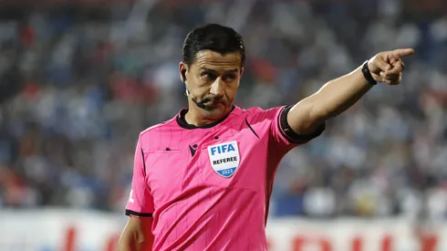 Echan al agua a Felipe González y su verdadera pasión.