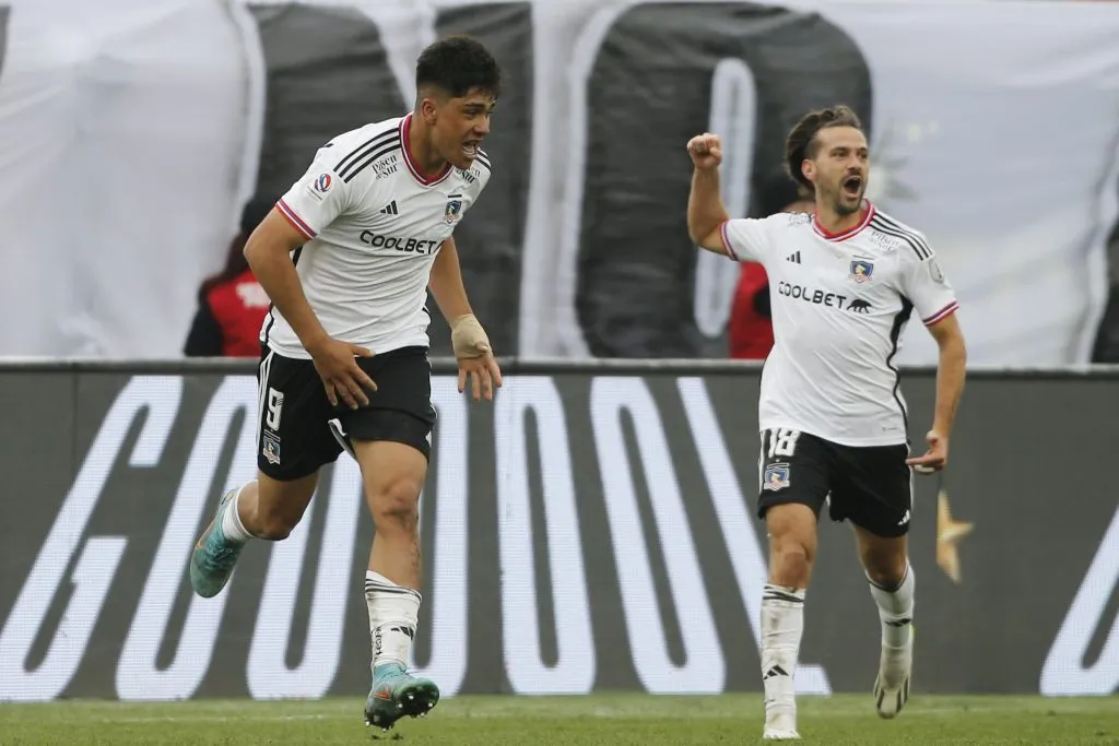 Pizarro fue el héroe en el triunfo albo ante la UC | FOTO: Dragomir Yankovic/Photosport