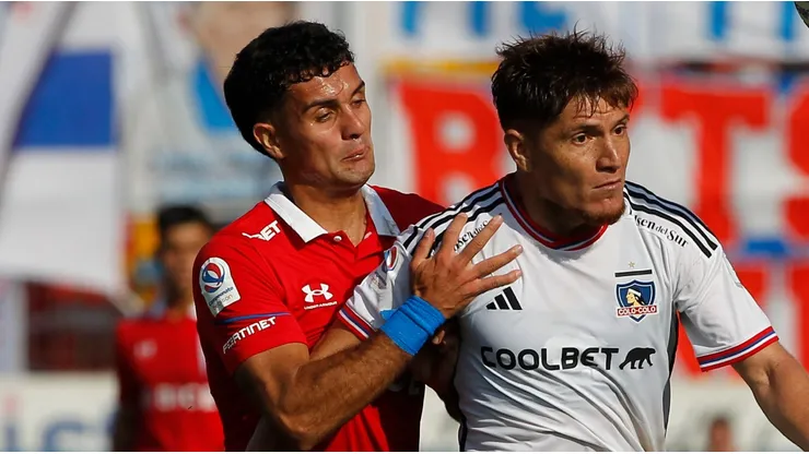 Saavedra fue blanco de las críticas de los hinchas cruzados.