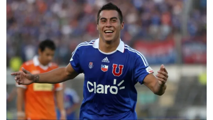 Eduardo Vargas padre no descarta un posible regreso de su hijo a Universidad de Chile