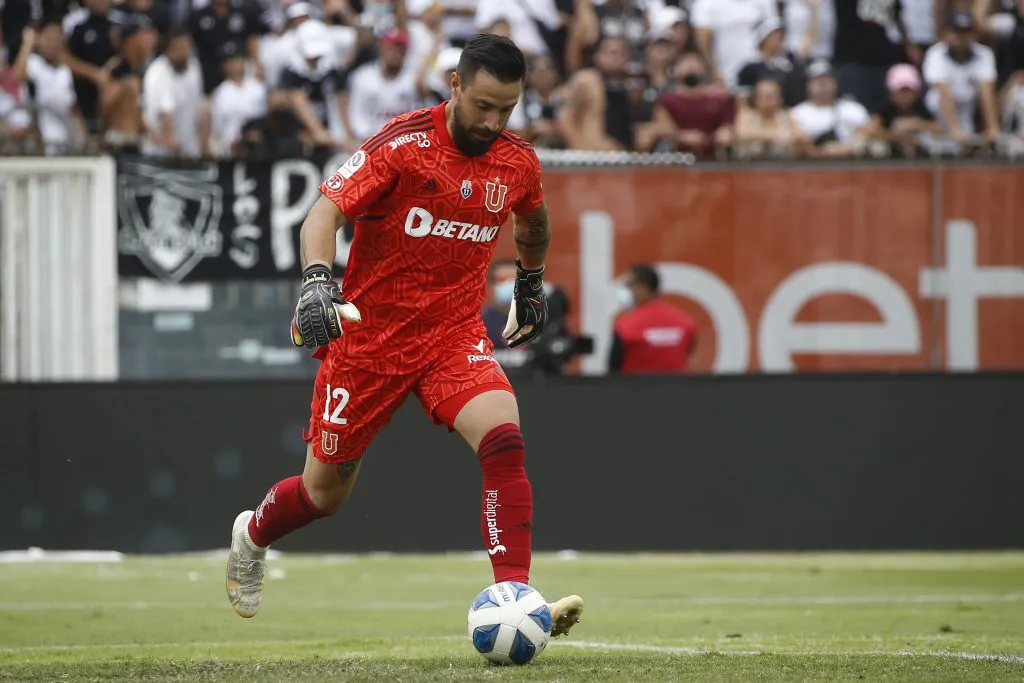 Universidad de Chile recibió el dinero adeudado por Hernán Galíndez.