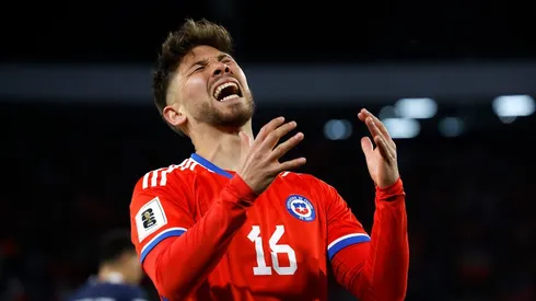 Loyola respaldó a Eduardo Berizzo y dejó una crítica al hincha de La Roja.