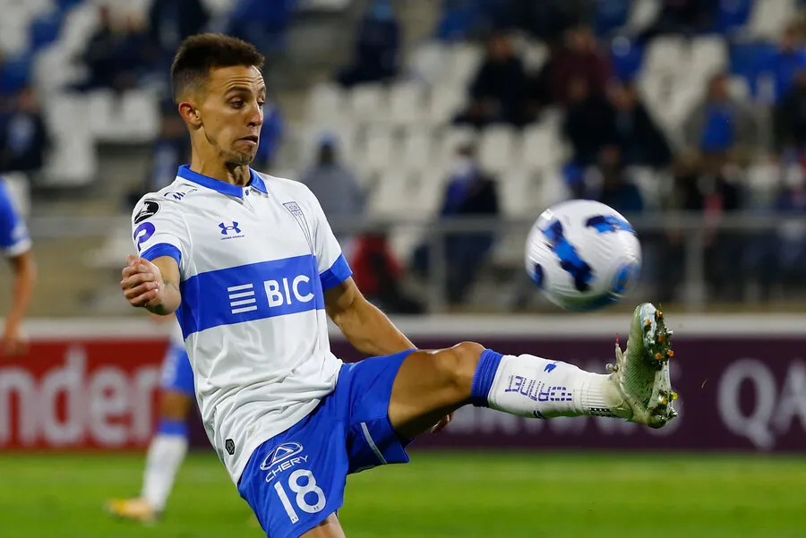 Eluchans comparó a Gómez con Buonanotte. | Foto: Photosport