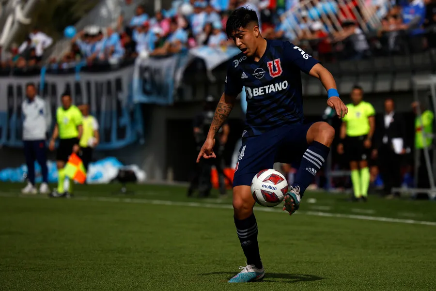 Marcelo Morales se consolidó en la banda izquierda de la U. | Foto: Photosport