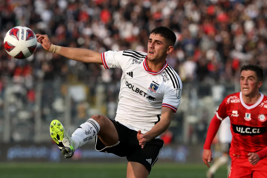 Dante Poli aplaude el crecimiento de Bruno Gutiérrez. | Foto: Photosport