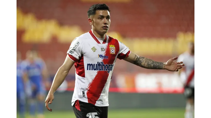 Cristián Zavala debe volver a Colo Colo tras su préstamo en Curicó Unido. (Foto: Jonnathan Oyarzún//Photosport)