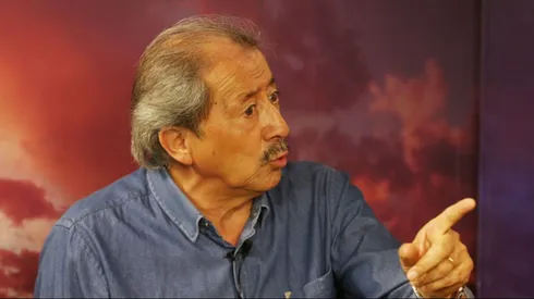 Pollo Véliz reaparece tras largo silencio con ácida crítica.