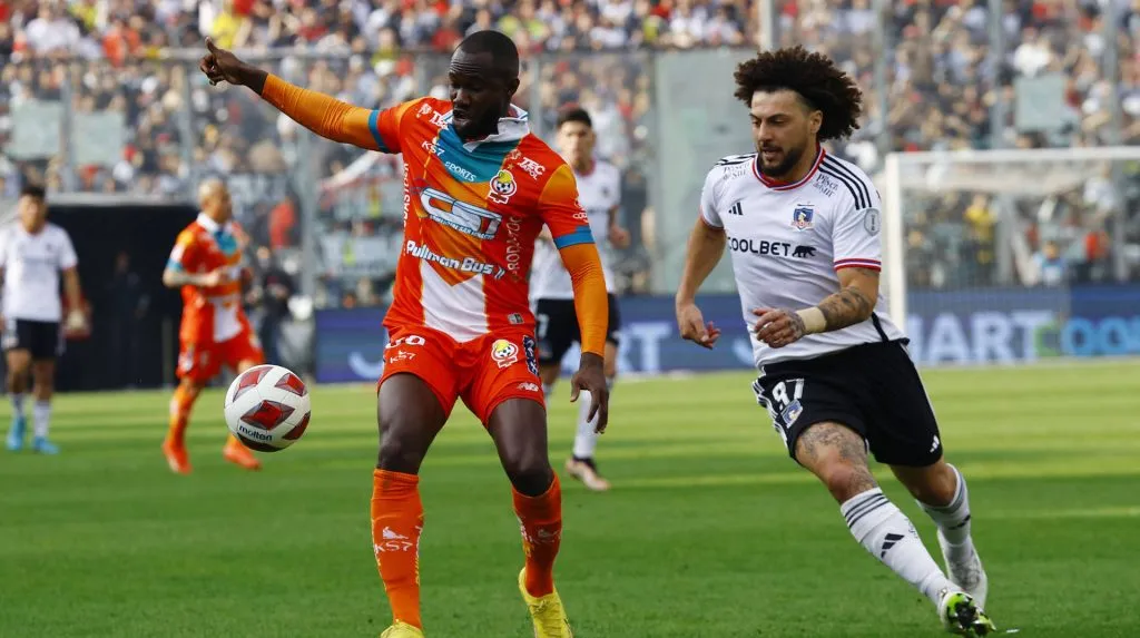Colo Colo y Cobresal sostendrán un duro desafío en la recta final de la temporada (Photosport)