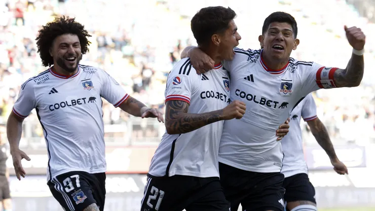 Colo Colo logró una épica victoria ante Audax y está a tiro de cañón para ganar el título.