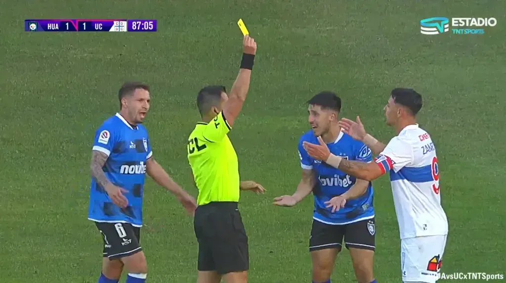 Zampedri vio la tarjeta amarilla ante Huachipato | Foto: Captura