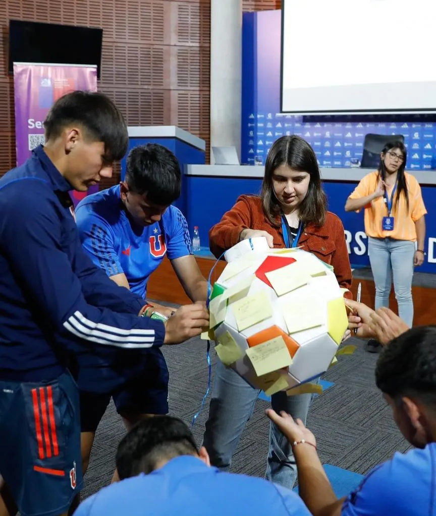 Parte de la dinámica que realizaron los jugadores (Instagram)