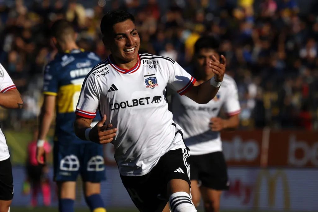 Jordhy Thompson partirá a préstamo para la temporada 2024. (Foto: Andrés Pina/Photosport)