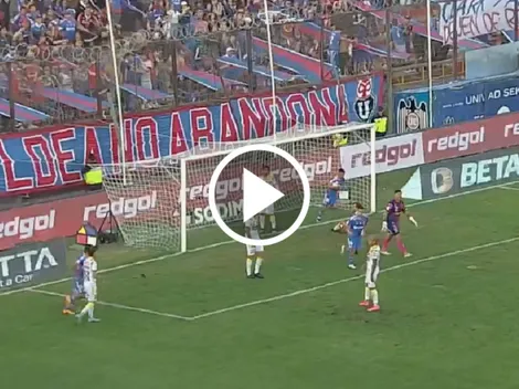 Error del “Mono” Sánchez en plena área permitió el descuento de la U (VIDEO)