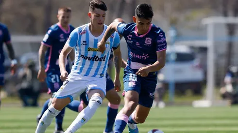 Joan Cruz renueva con Everton de Viña del Mar