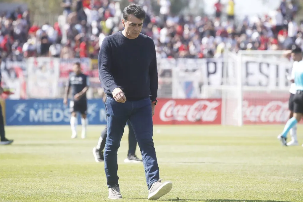 La continuidad de Quinteros en Colo Colo sigue en duda | FOTO: Jonnathan Oyarzun/Photosport