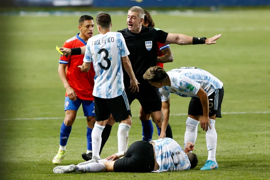 Daronco arbitró el partido de Chile ante Argentina en Calama en las Eliminatorias pasadas | Foto: Photosport