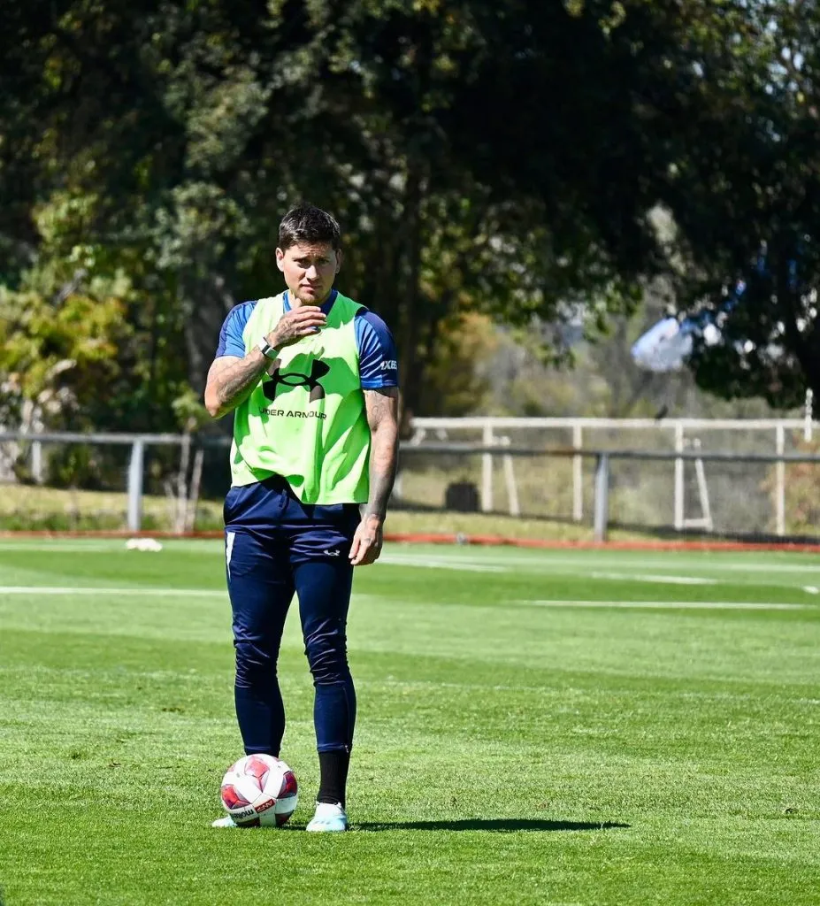 Nico Castillo está trabajando a fondo para volver en la UC (Instagram Nico Castillo )