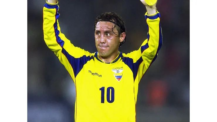 Alex Aguinaga molesto con la selección de Ecuador