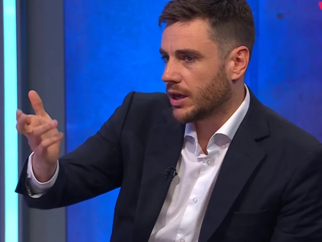 Gonzalo Fouillioux entrega detalles del adiós de Eduardo Berizzo (Captura TNT Sports)