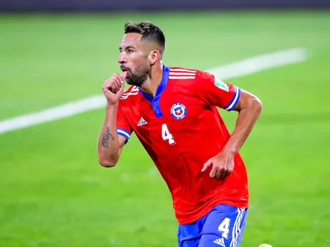 El irremplazable Mauricio Isla y los nueve jugadores que han intentado seguir su legado en La Roja
