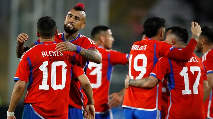 Arturo Vidal respaldó los dichos de Alexis Sánchez sobre el Estadio Monumental