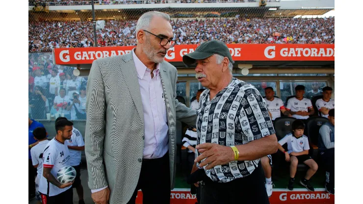 Ricardo Dabrowski confirmó la recuperación de Carlos Caszely luego de ser internado. (Foto: Photosport)