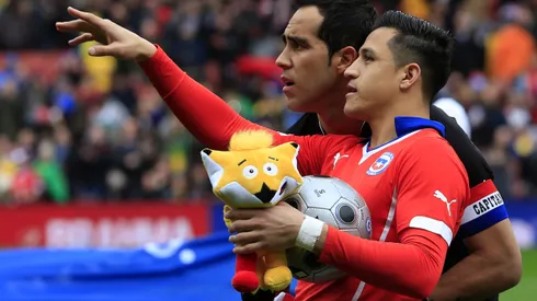Alexis Sánchez critica el posteo de Claudio Bravo