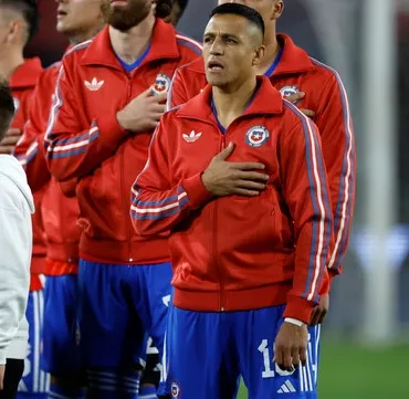 Alexis se mostró crítico con el Estadio Monumental (Photosport)