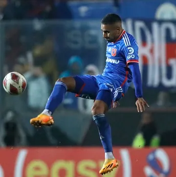 Si bien es solo un esguince, de todos modos se le acabó el año a Mateos (Photosport)