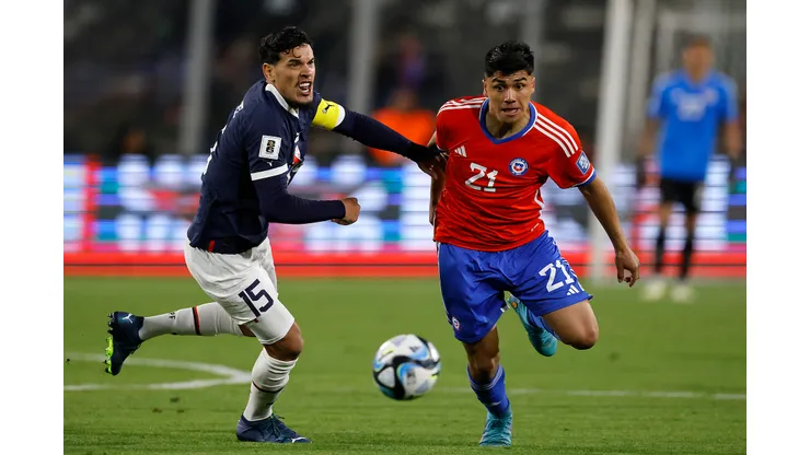 Damián Pizarro debutó ante Paraguay pero no logró marcar en el primer tiempo