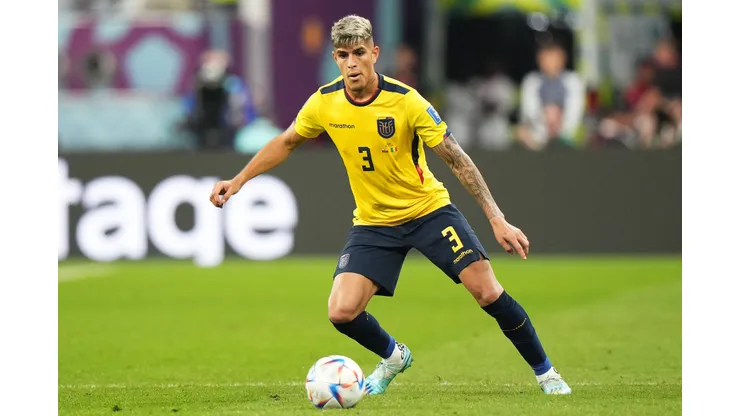 Hincapié no podrá jugar contra Chile y en Ecuador deberán modificar la defensa.