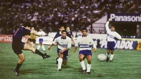 La nueva tocada de oreja de la U a la UC