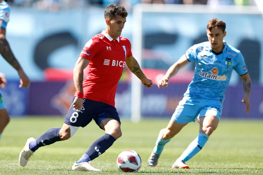 Saavedra fue criticado por Vidal | Foto: Photosport