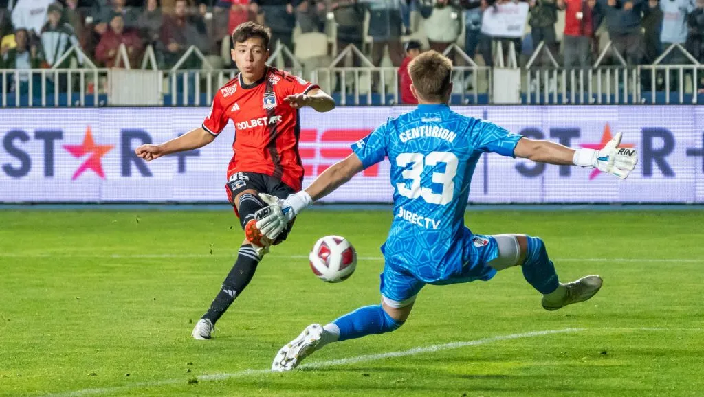 Leandro Hernández debutó en Colo Colo con un gol ante River Plate.