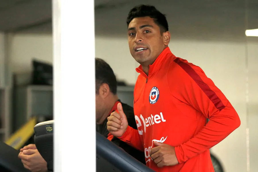 Para Valenzuela, Jara es más top 10 que top 5. | Foto: Photosport