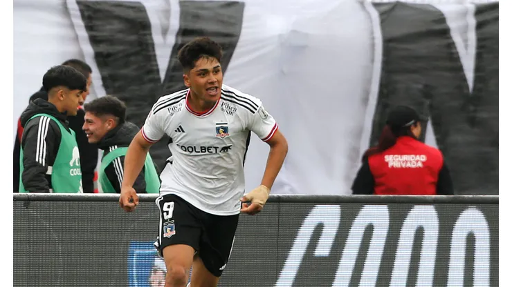 El joven delantero albo suma siete goles esta temporada y asoma como posible titular contra Paraguay