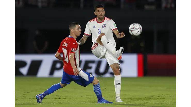 Paraguay visita a Chile por la quinta fecha de las Eliminatorias Sudamericanas. (Foto: Alejandra Gomez/Photosport)