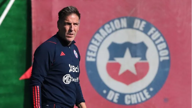 Alexis Sánchez reconoce que Claudio Bravo no estuvo bien ante la salida de Eduardo Berizzo.