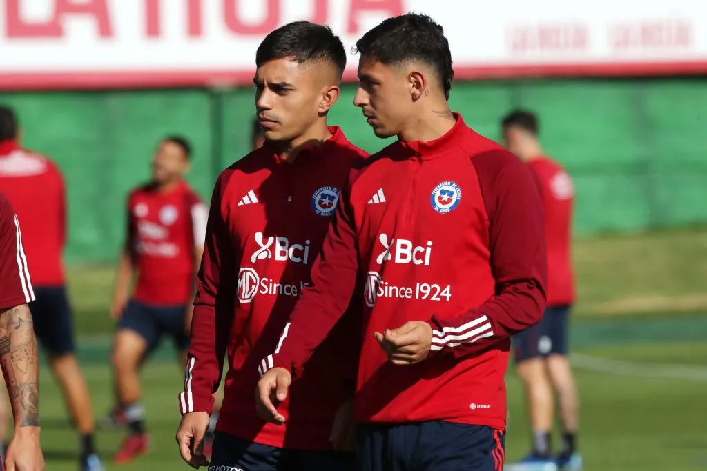 Vicente Pizarro y César Pérez son dos de los jóvenes de la Selección (Photosport)