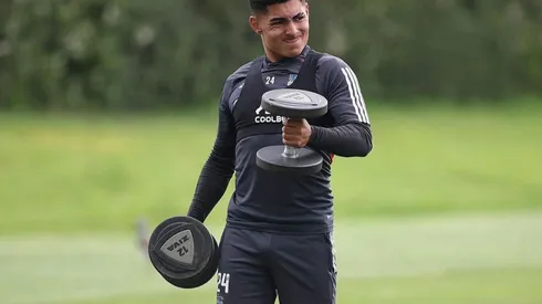 El futbolista Jordhy Thompson está en prisión preventiva por violencia intrafamiliar. (Foto: Colo Colo)