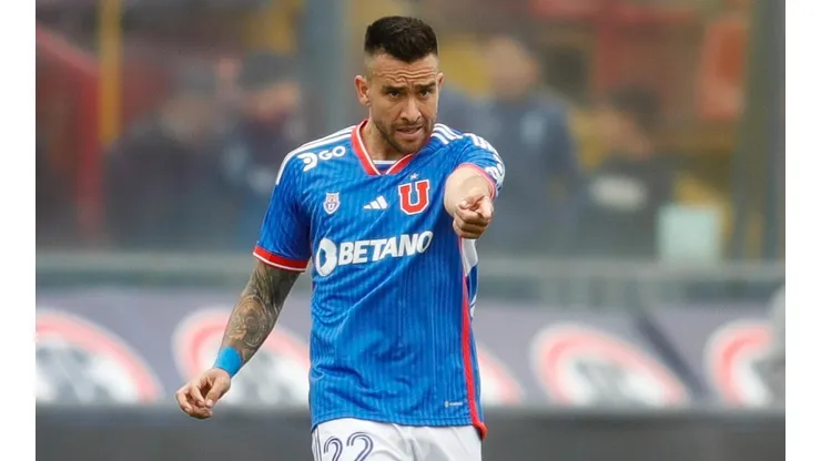 Matías Zaldivia renovó con la U para la próxima temporada (Foto: Universidad de Chile)