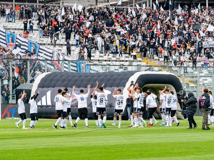 No se olvidan de casa: Las cuatro visitas ilustres de Colo Colo en la victoria ante La Calera