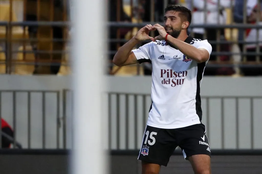 Gustavo Quinteros quiere que Emiliano Amor sume minutos ante River Plate (Foto: Photosport)